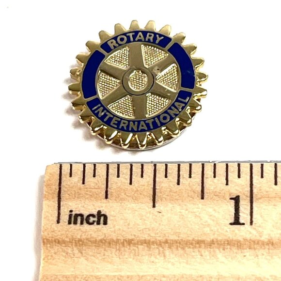 Rotary International Pin Rotary Wheel Gold Tone Small Size .5 in Diameter A526 - Picture 2 of 6